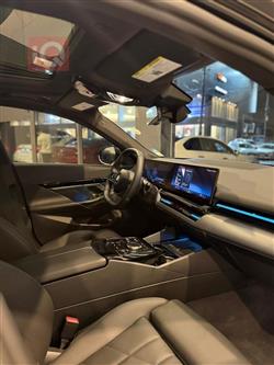 بي ام دبليو الفئة 5